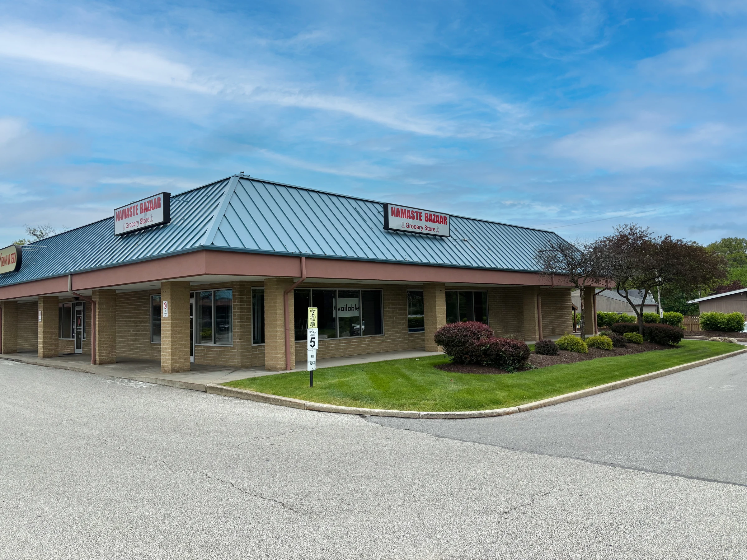Grocery Store Roofing in Aurora, CO