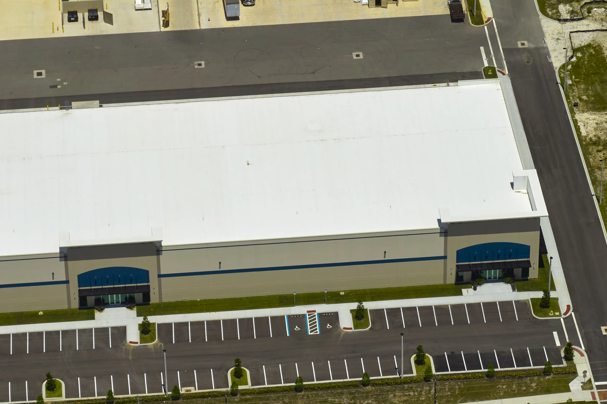 Commercial roofing project types in Aurora